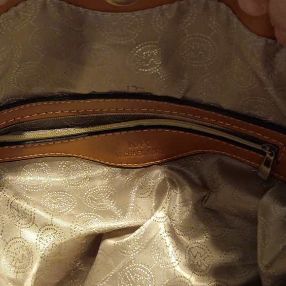 Michael Kors Large Gathered Tote Handbag - Picture 11 of 13